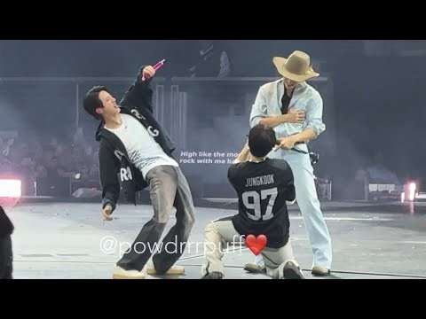 뷔 (방탄소년단) 최근 활동샷
