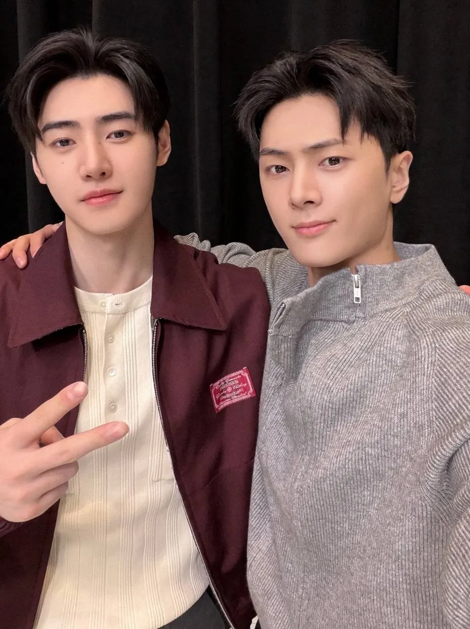 Foto aktivitas terbaru Sunghoon (ENHYPEN)