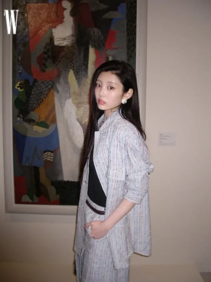 Latest photo of Wonhee (ILLIT)