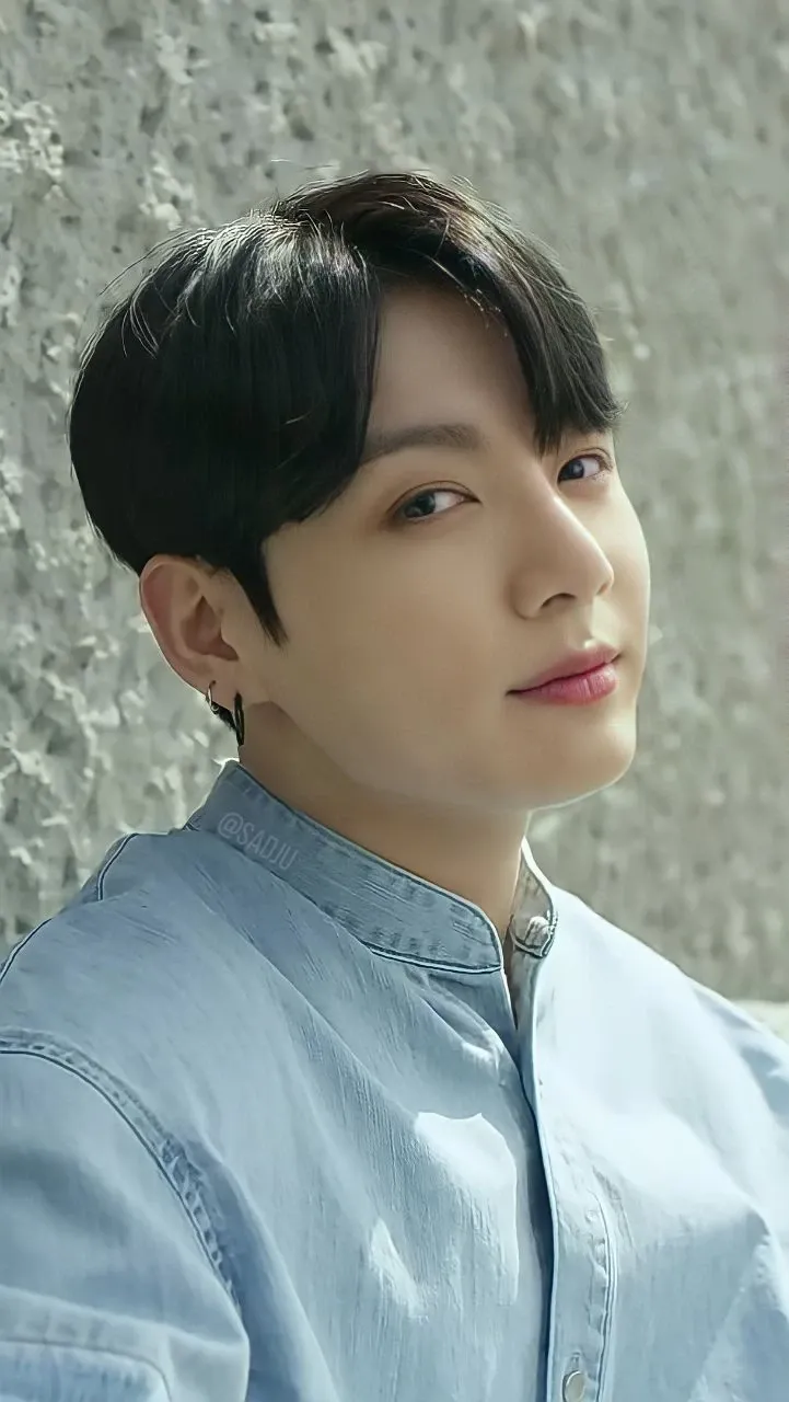 Fandom-recommended wallpaper image of Jungkook (BTS)