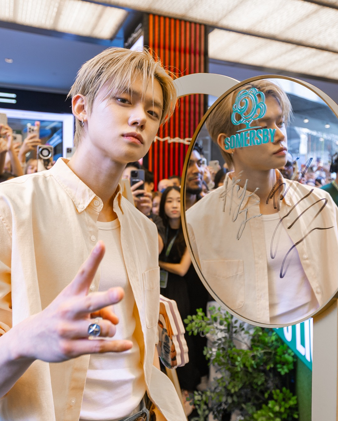 A moment captured by Yeonjun (TOMORROW X TOGETHER)'s fan