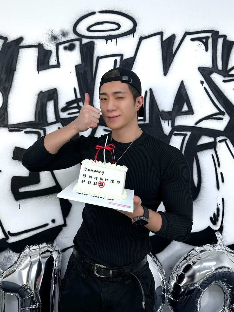 Behind-the-scenes cut of ONF