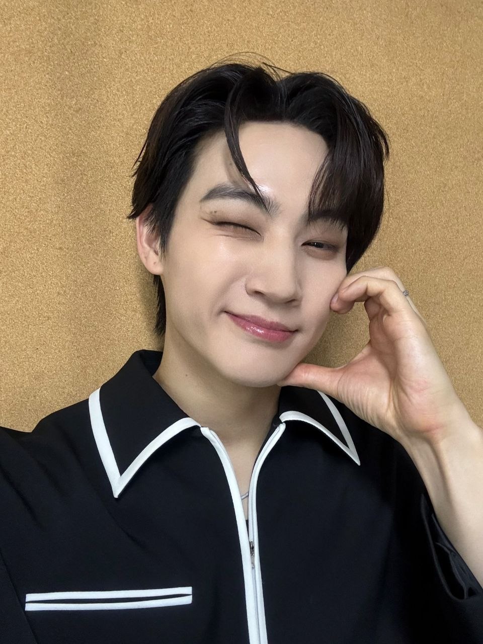 Recent activity shot of JAY B (GOT7)