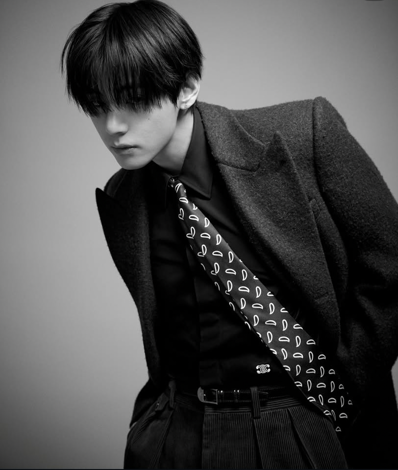 A moment captured by V (BTS)'s fan