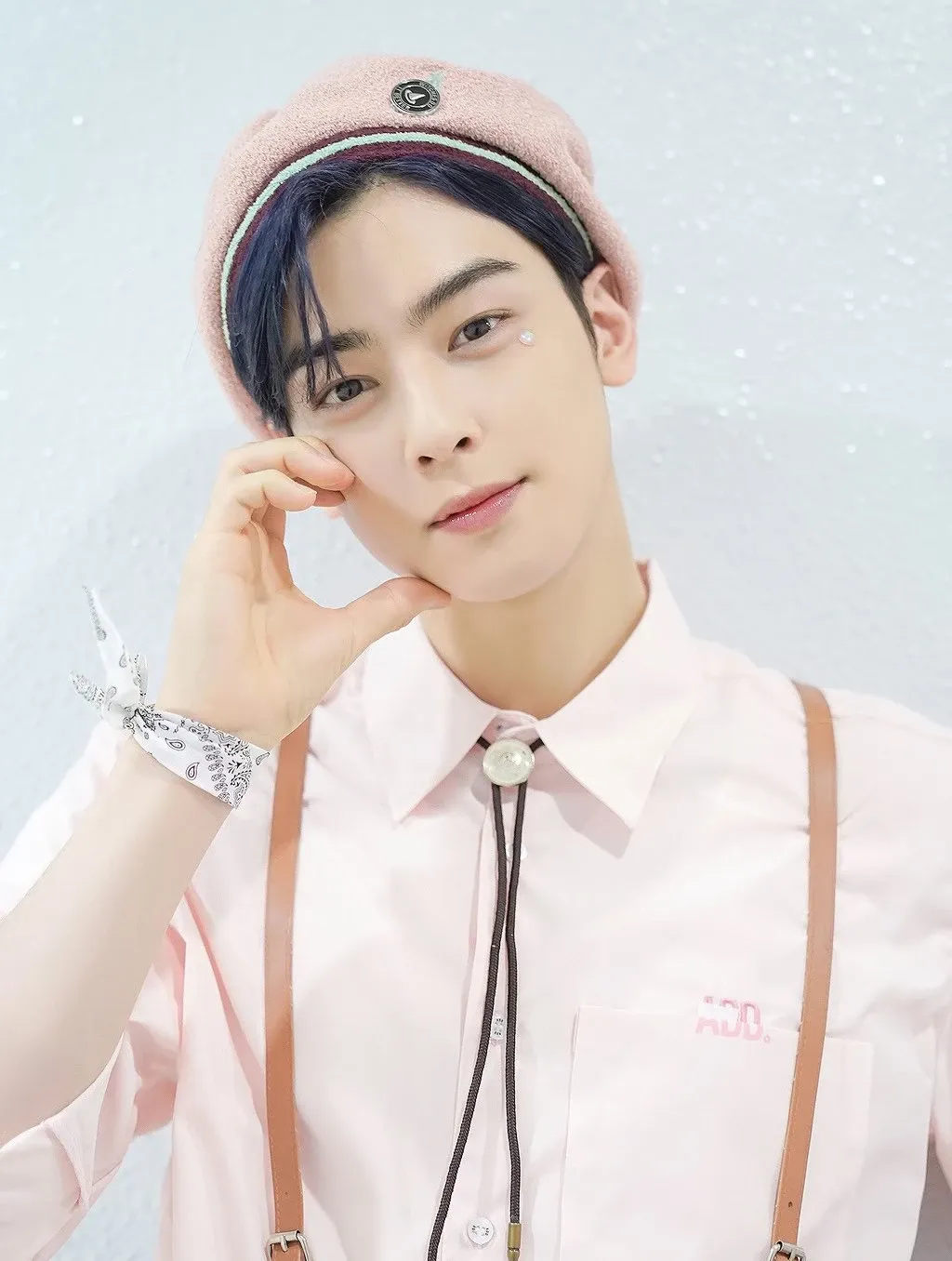 Recent activity shot of Eunwoo (ASTRO)