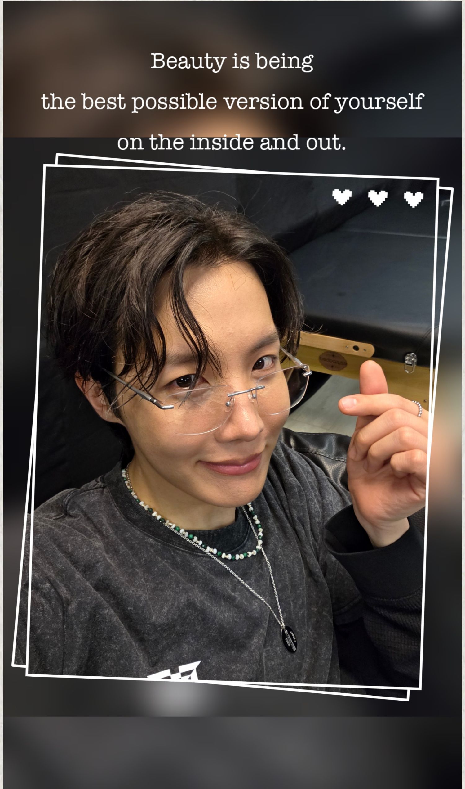 Fandom-recommended wallpaper image of j-hope (BTS)