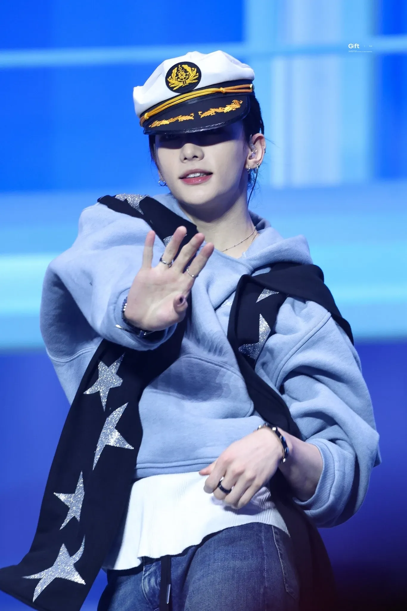 Behind-the-scenes cut of Hyunjin (Stray Kids)