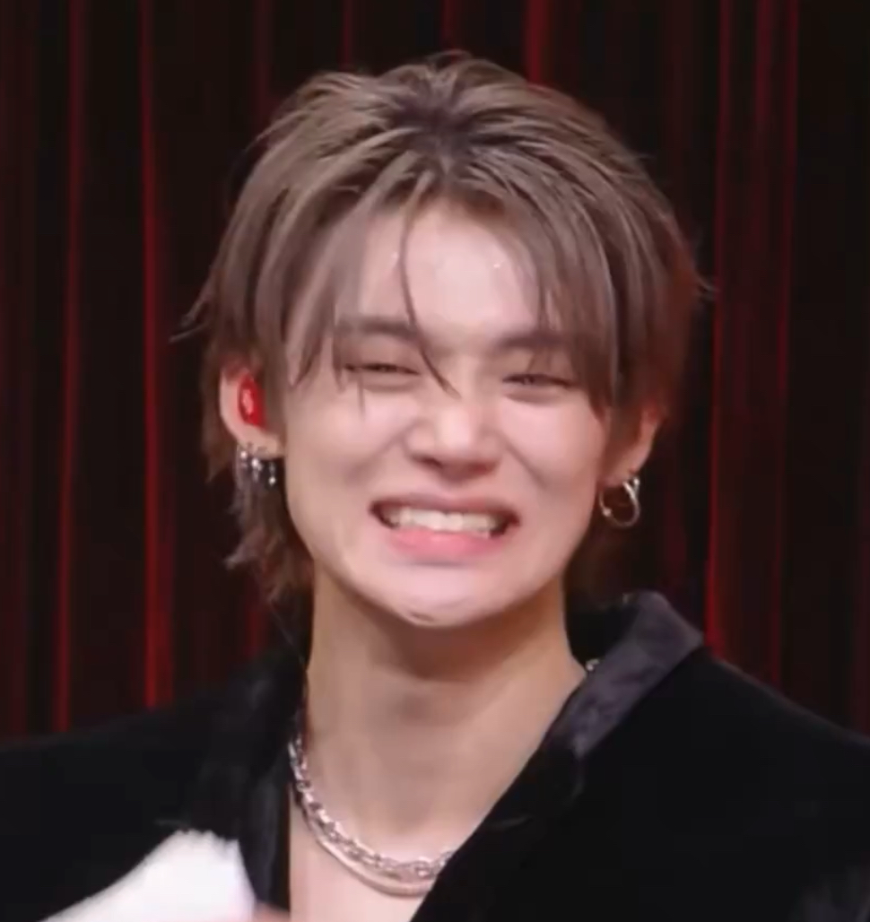 Foto aktivitas terbaru Yeonjun (TOMORROW X TOGETHER)