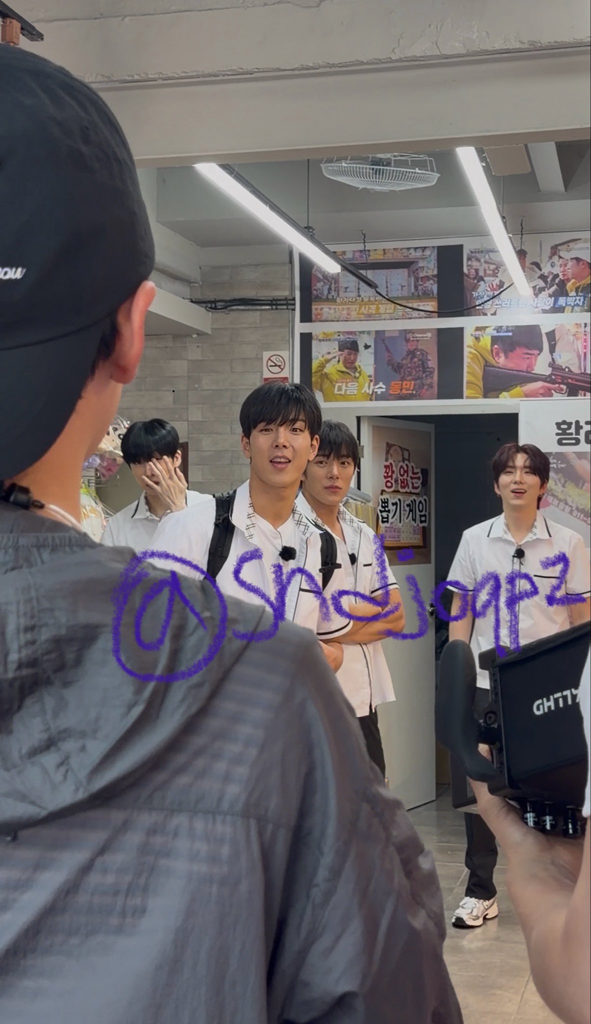 Shownu (MONSTA X)粉絲拍下的瞬間