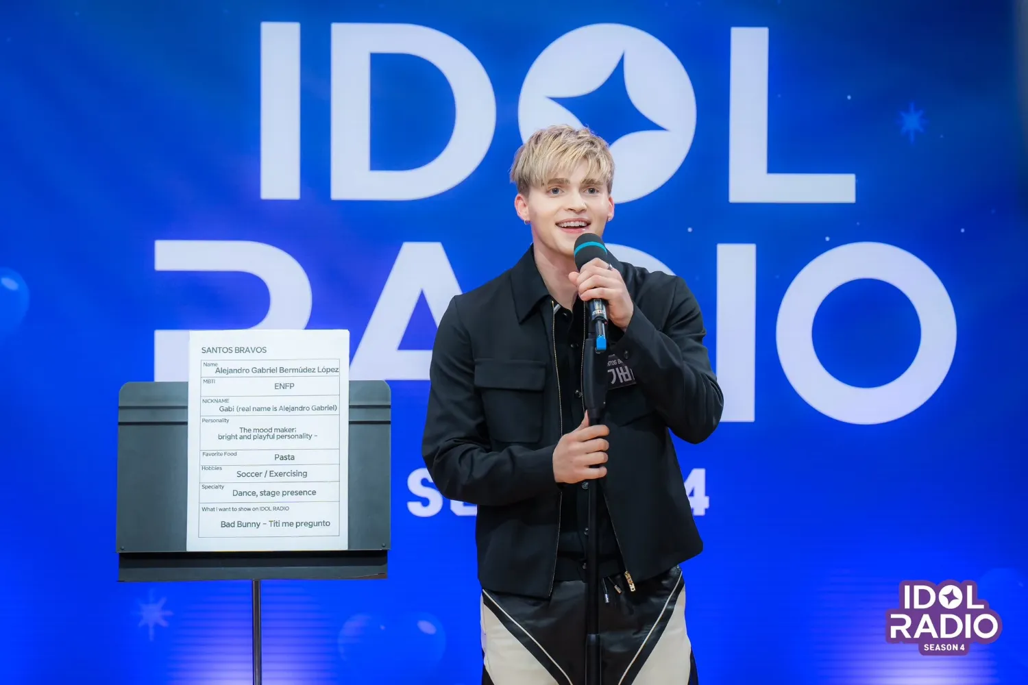 Gabi (SANTOS BRAVOS)的最新照片