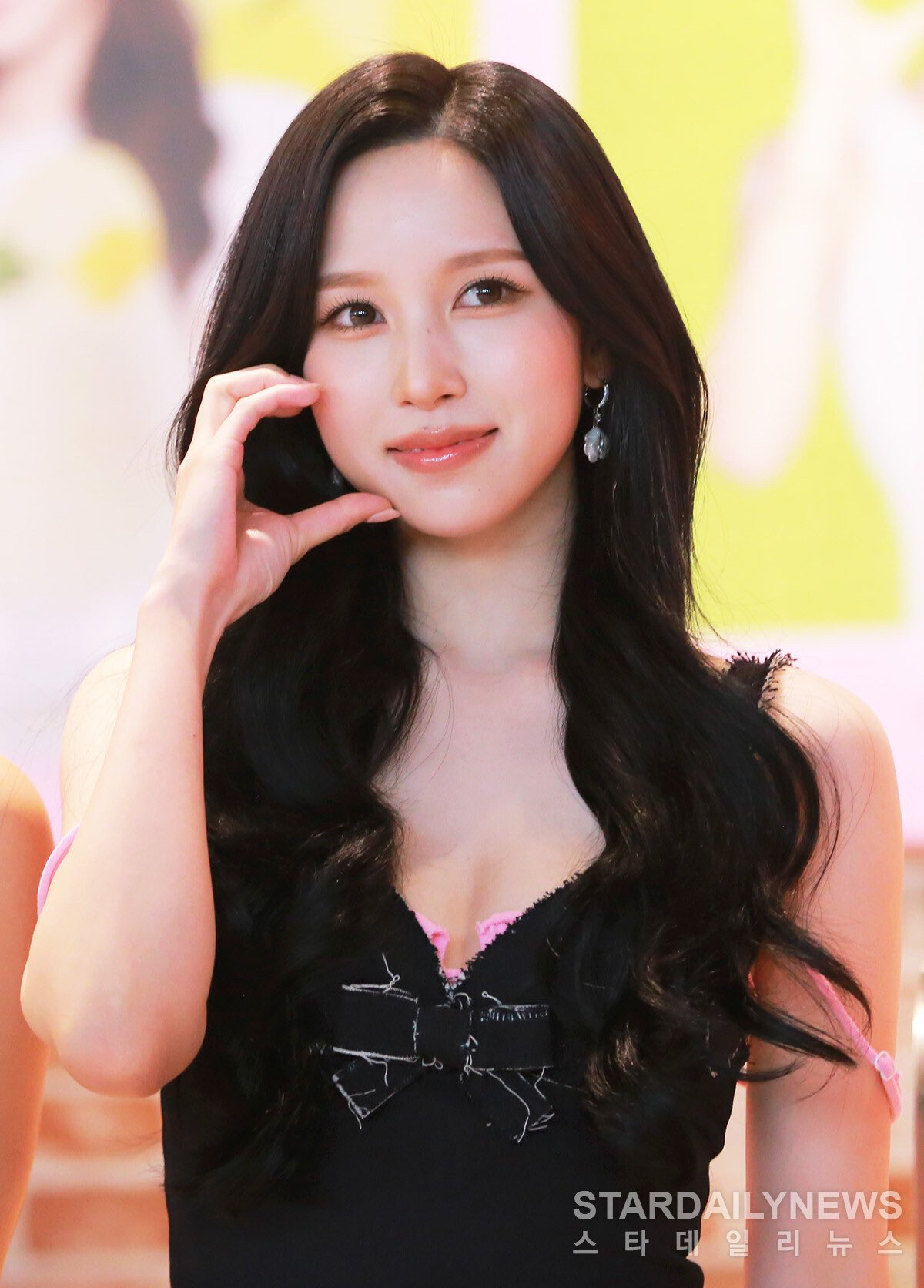 Recent activity shot of Mina (TWICE)