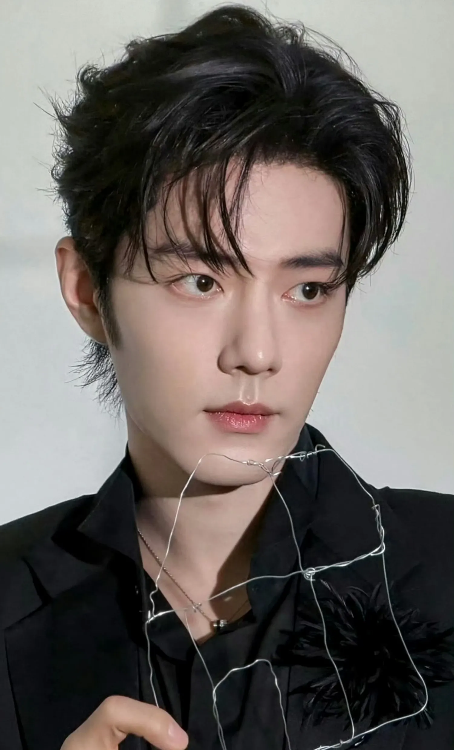 Behind-the-scenes cut of Xiao Zhan