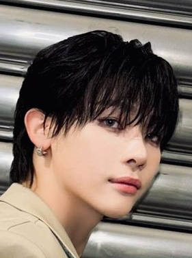 Latest photo of Nicholas (&TEAM)