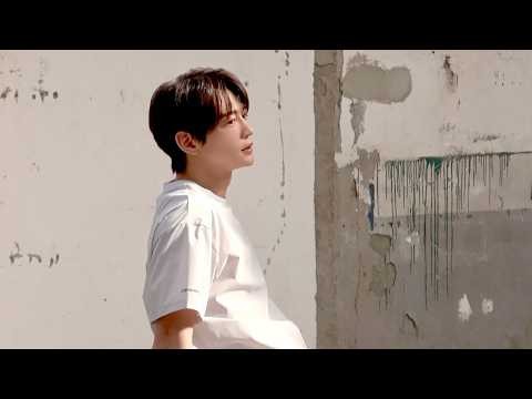 Latest photo of Minho (SHINee)