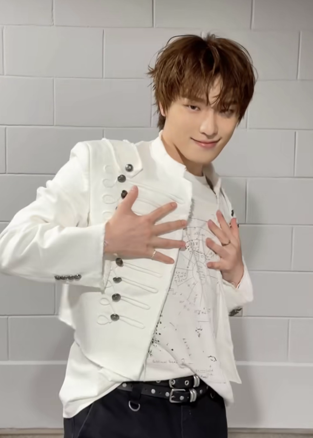 Behind-the-scenes cut of Dino (SEVENTEEN)