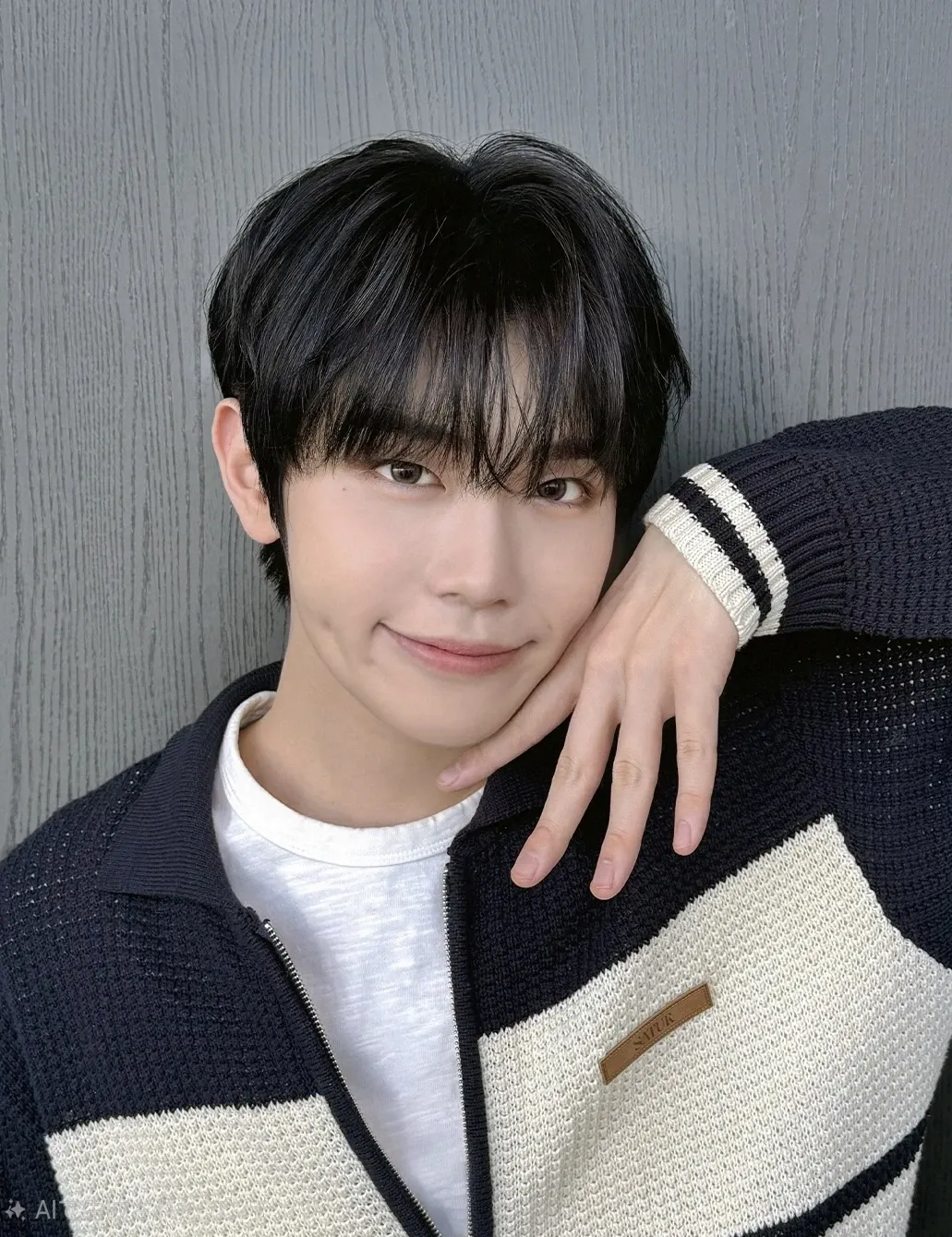 Latest photo of Kim Taerae (ZEROBASEONE)