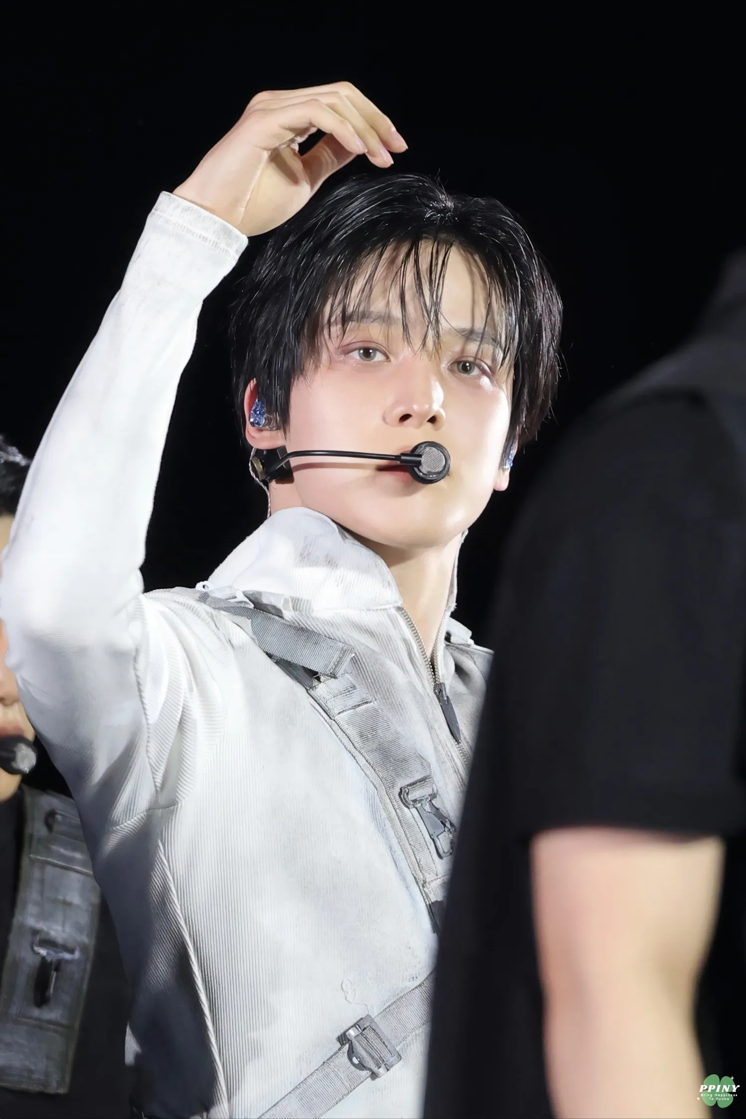 Latest photo of Yunho (ATEEZ)