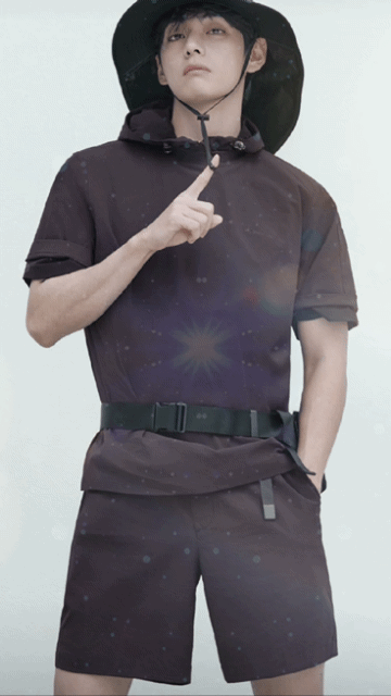 Momen yang diabadikan oleh penggemar V (BTS)