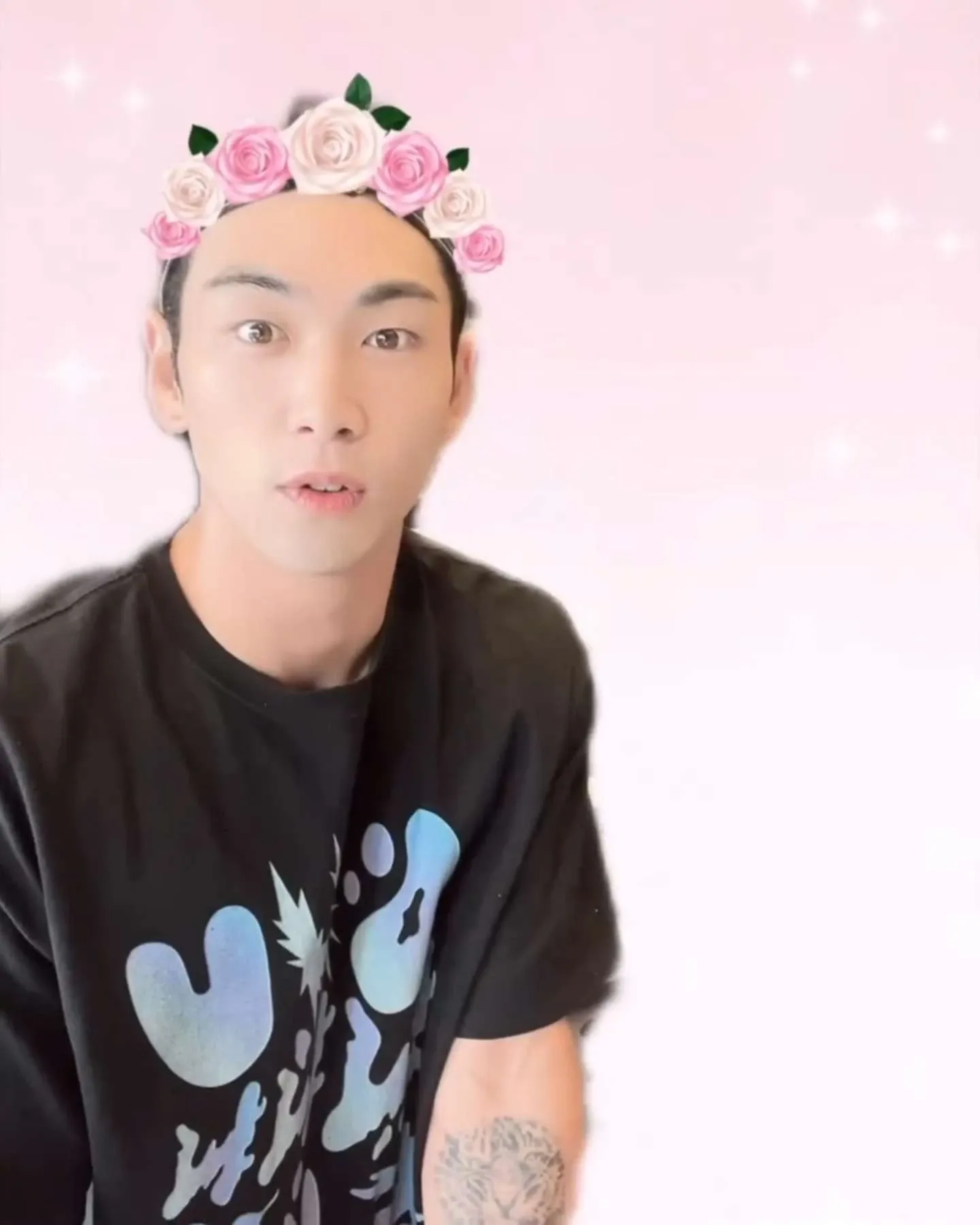 백호 최근 활동샷