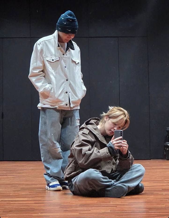 Foto terbaru j-hope (BTS)