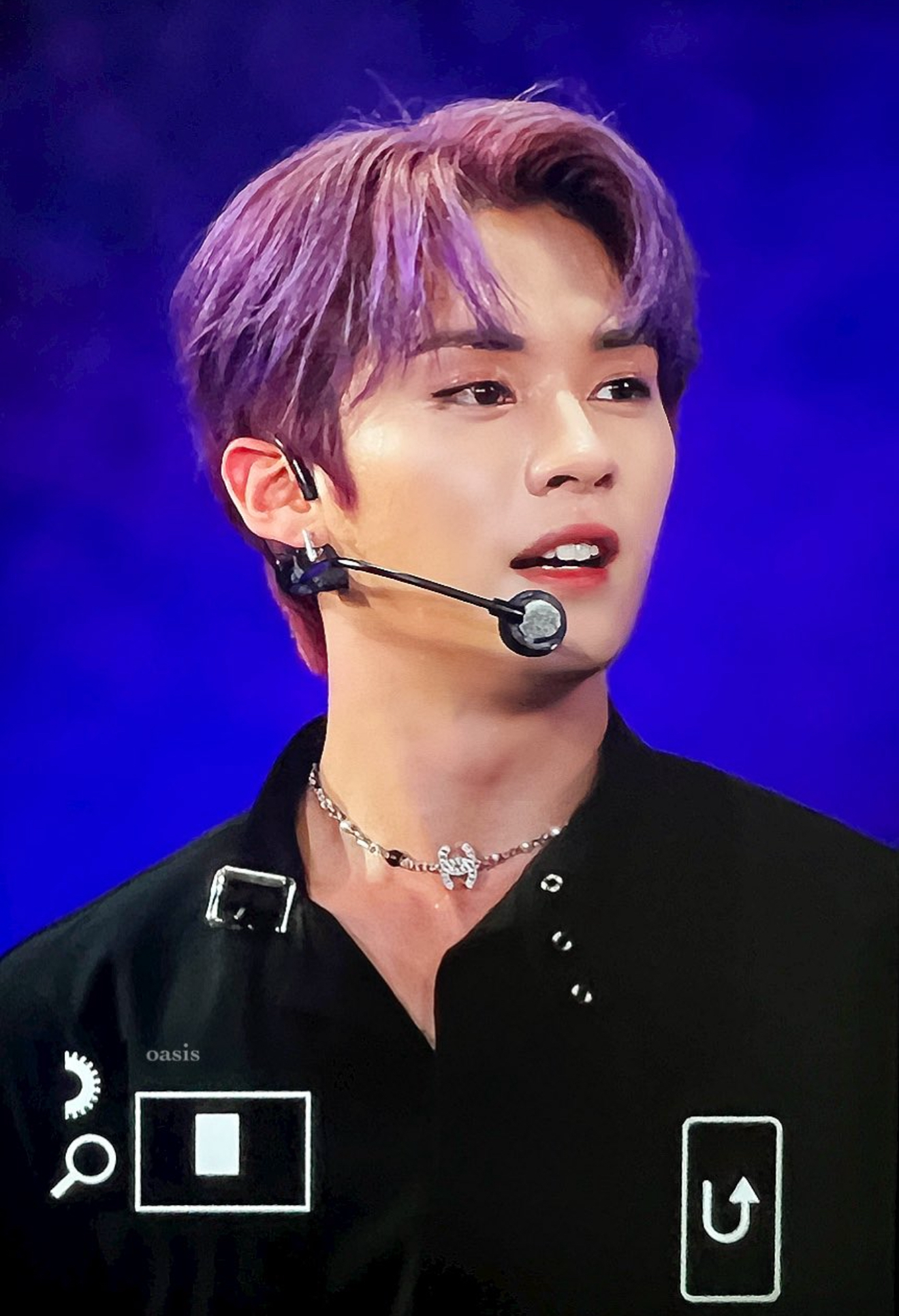 Latest photo of Lee Know (Stray Kids)