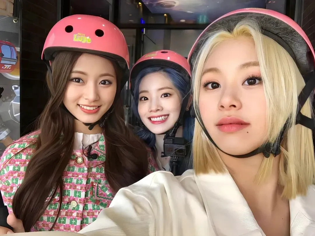 Potret di balik layar TWICE