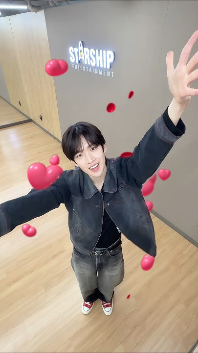 Behind-the-scenes cut of Kim minjae (IDID)