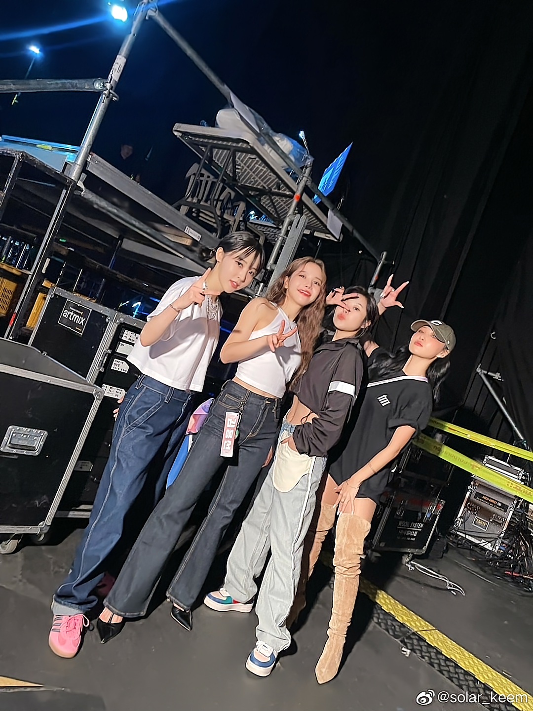 Recent activity shot of MAMAMOO