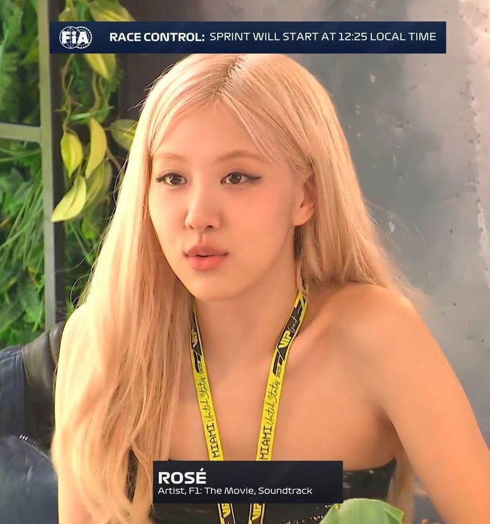 로제 (BLACKPINK)의 최신 사진