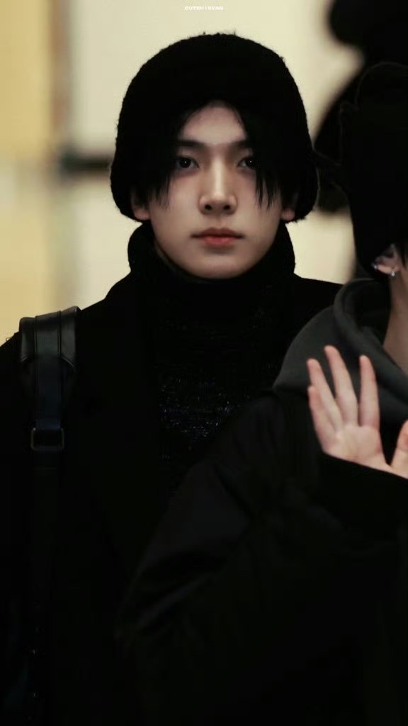 ヒスンの最近の活動写真