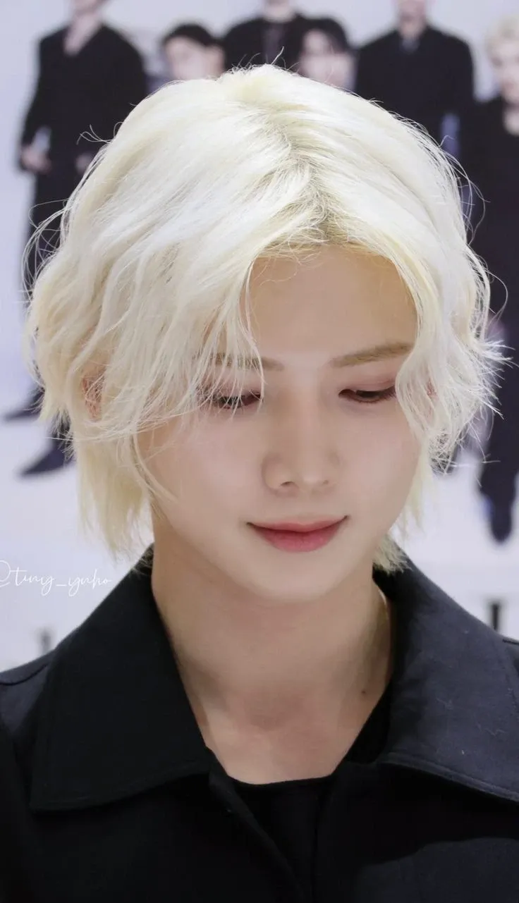 呂尚 (ATEEZ)的最新活动照片