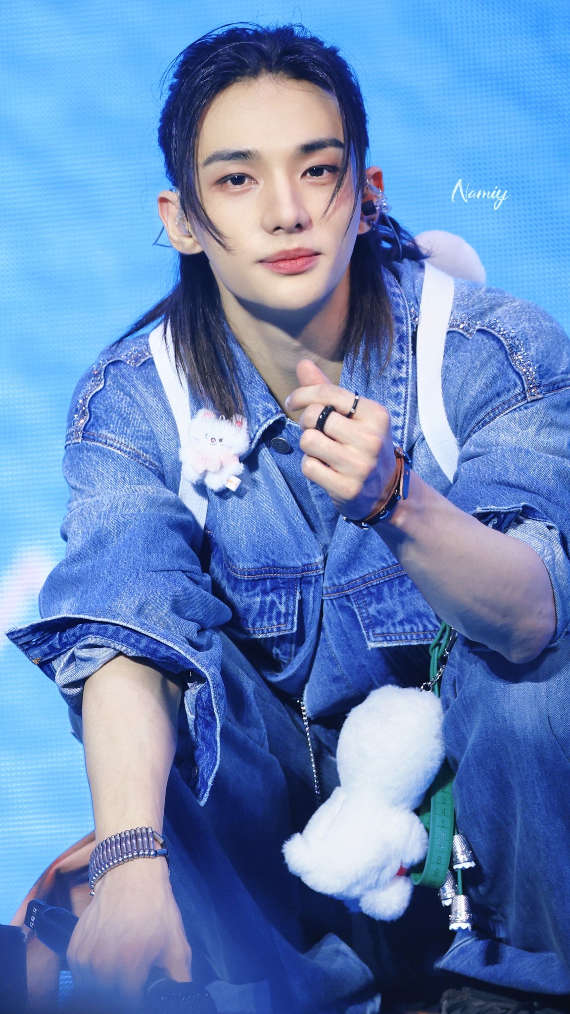 Fan-made special wallpaper for Hyunjin (Stray Kids)