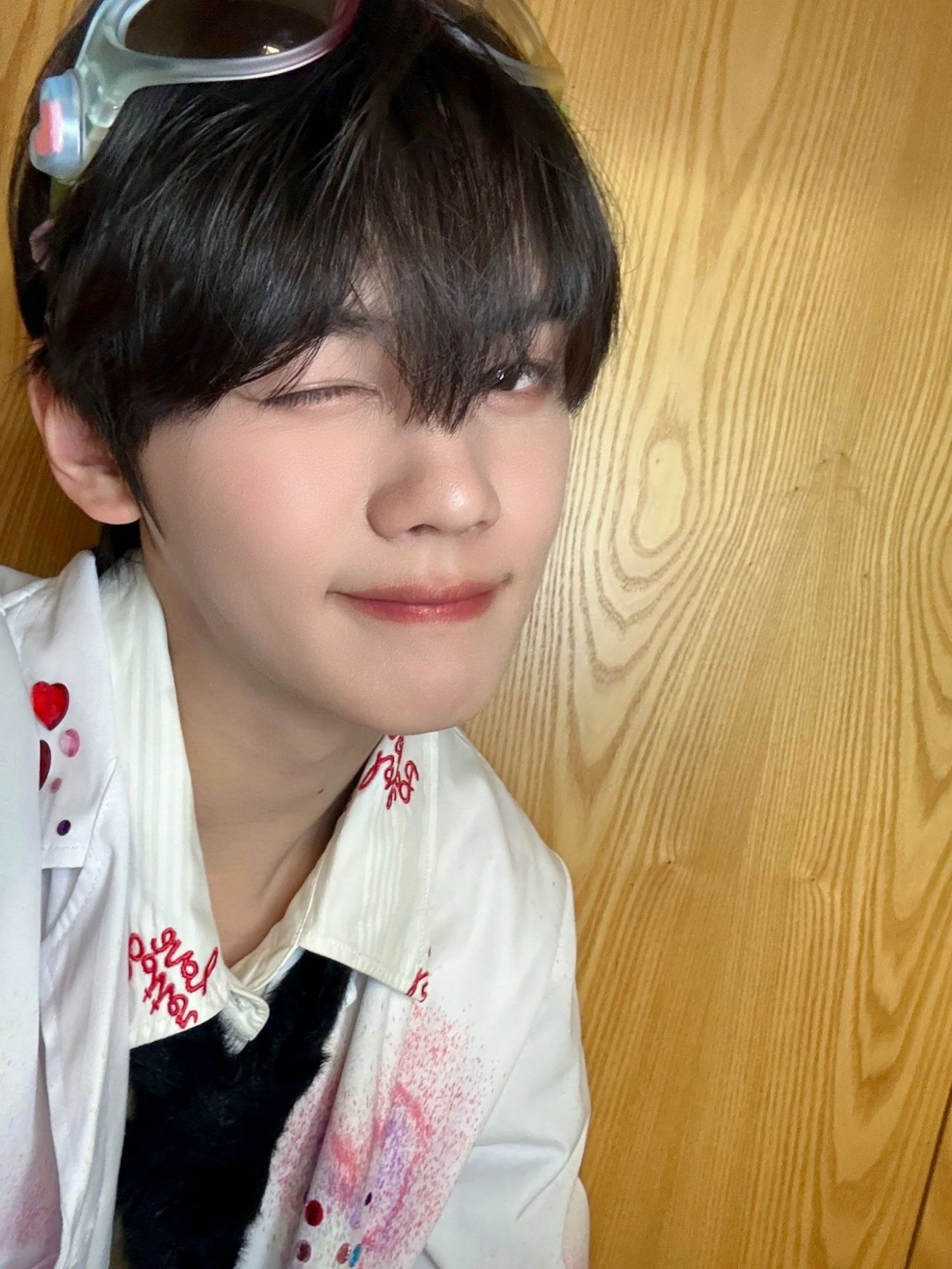 A moment captured by Kim Gyuvin (ZEROBASEONE)'s fan