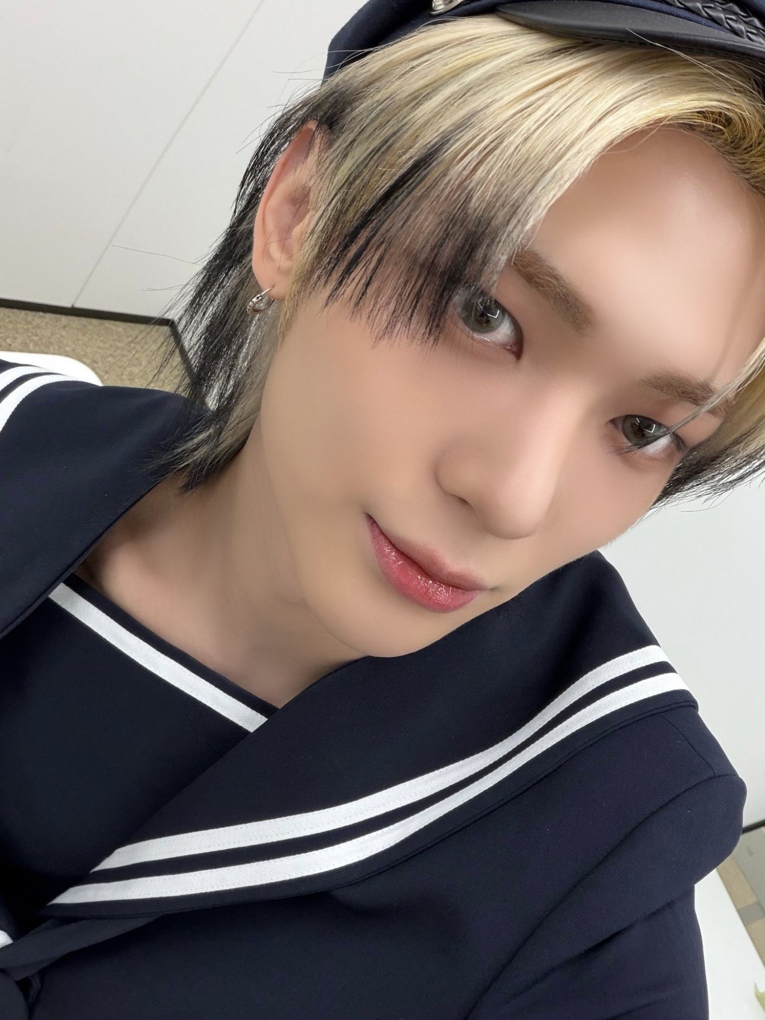 A moment captured by Siyun (NOWZ)'s fan