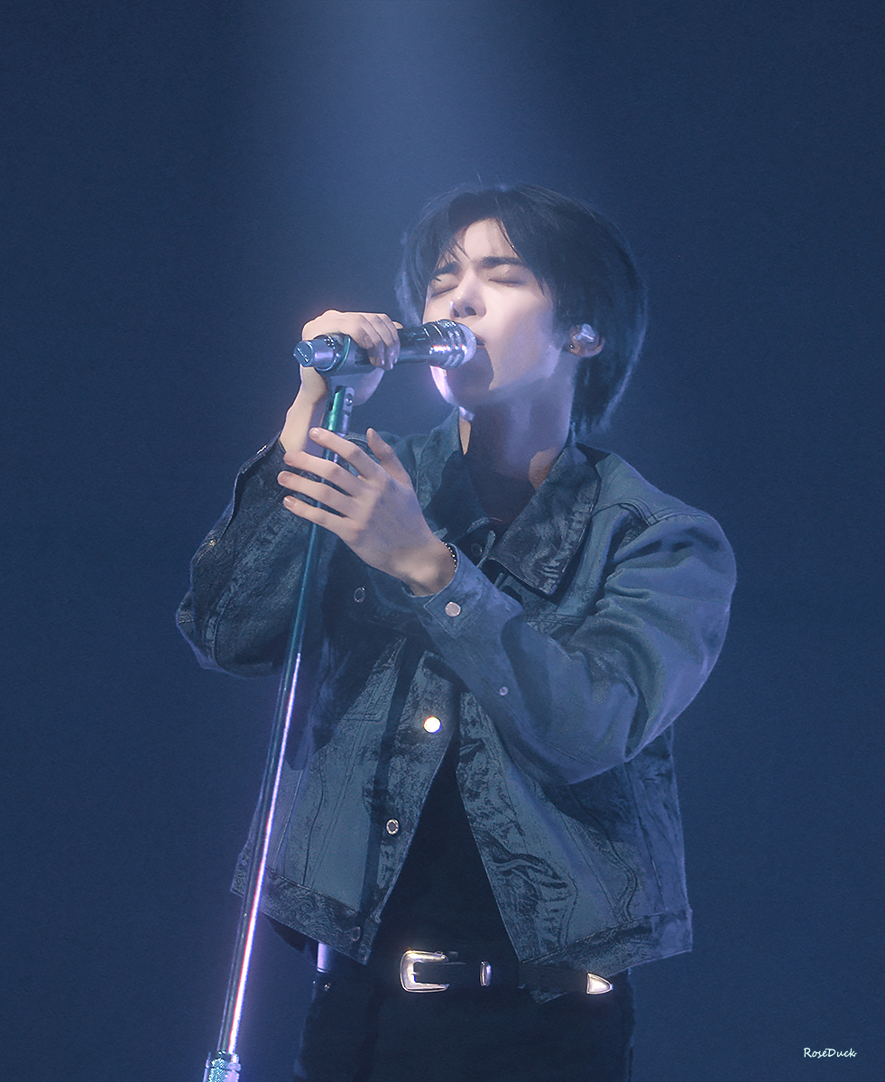 太顯 (TOMORROW X TOGETHER)的最新活動照片