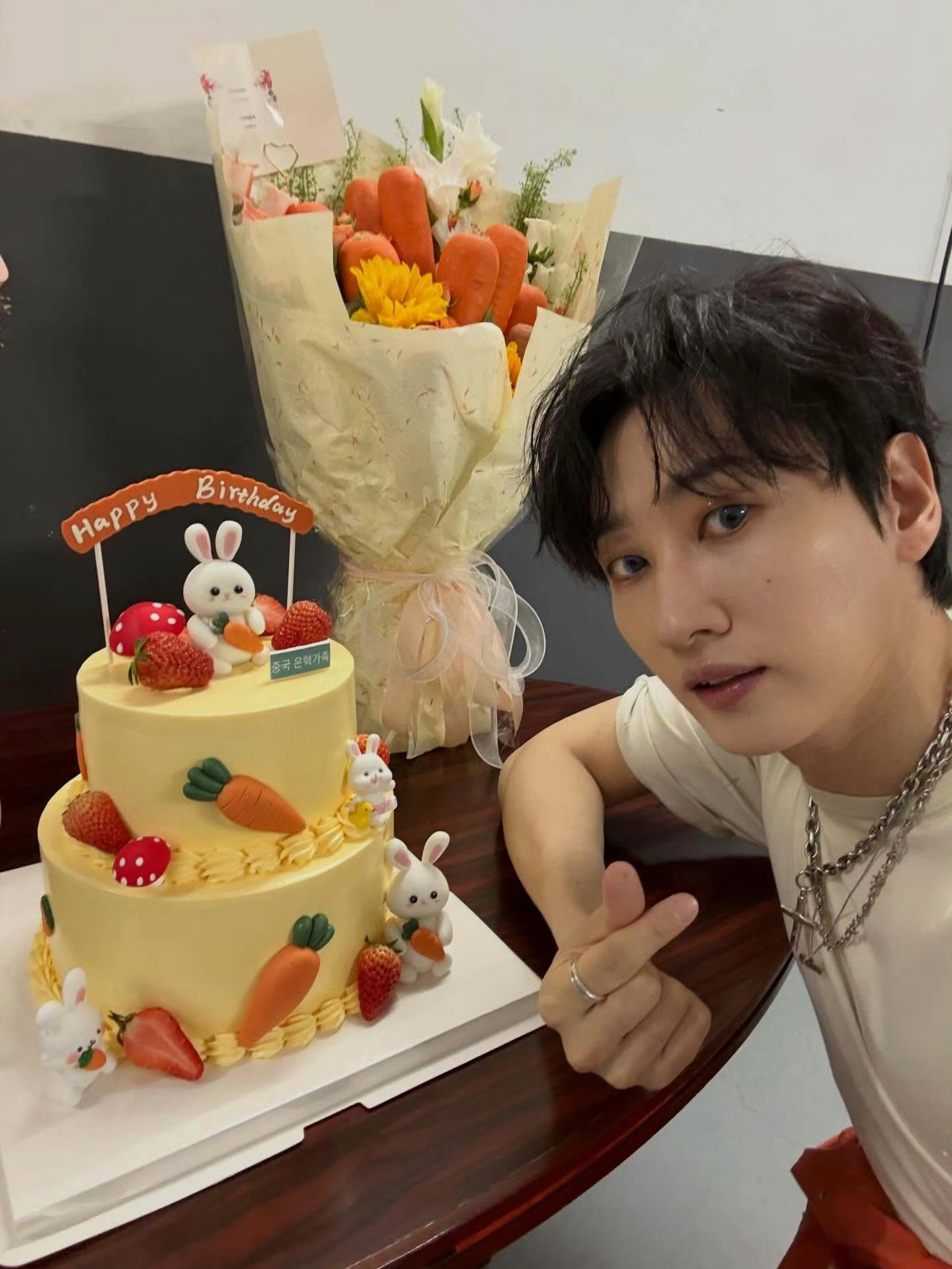 Potret di balik layar Super Junior