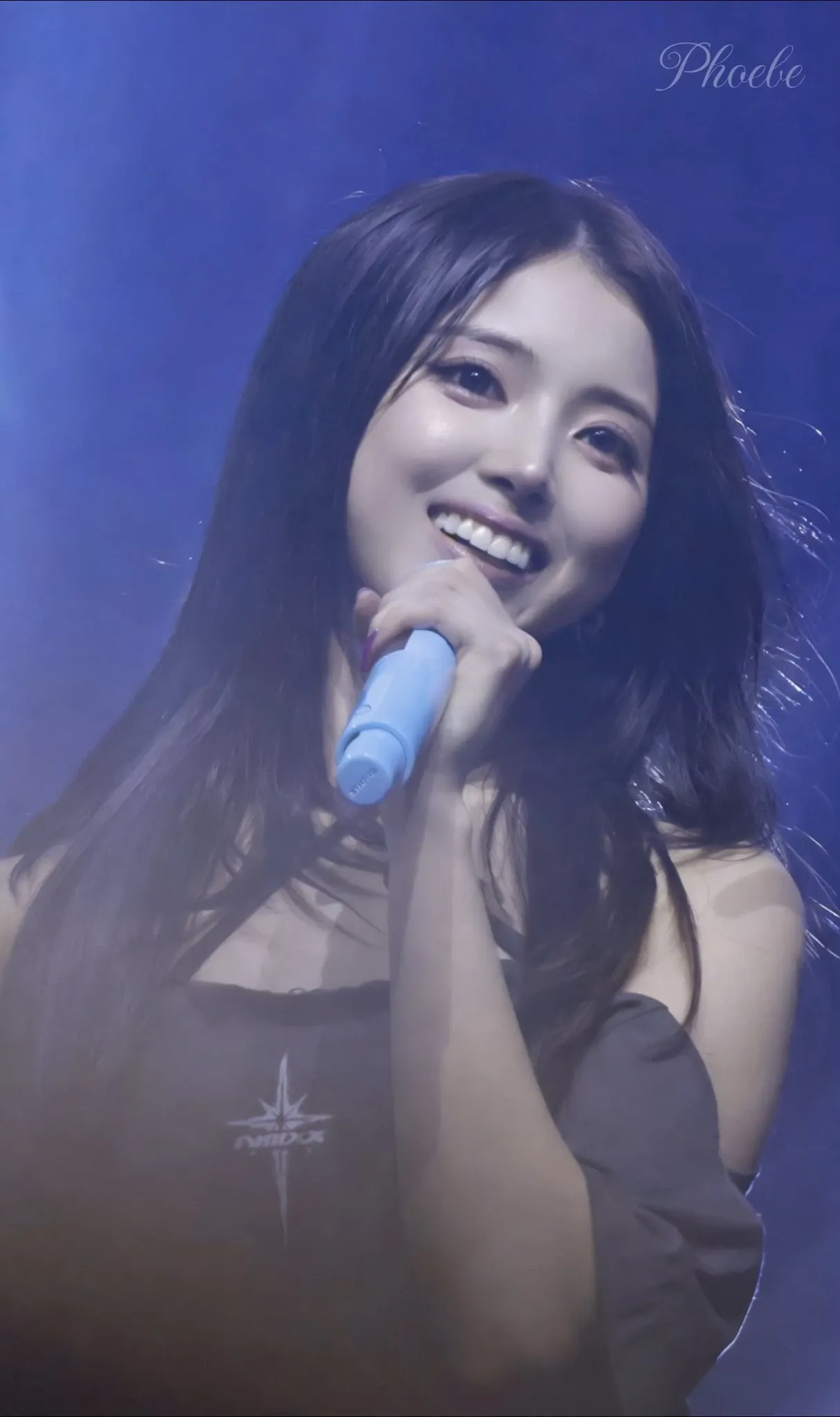 Behind-the-scenes cut of NMIXX