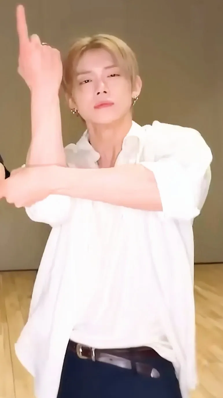 Potret di balik layar Yeonjun (TOMORROW X TOGETHER)