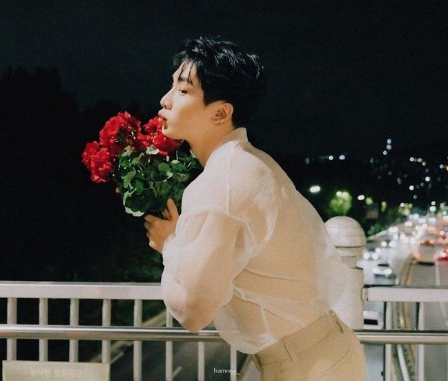 Recent activity shot of Wonho