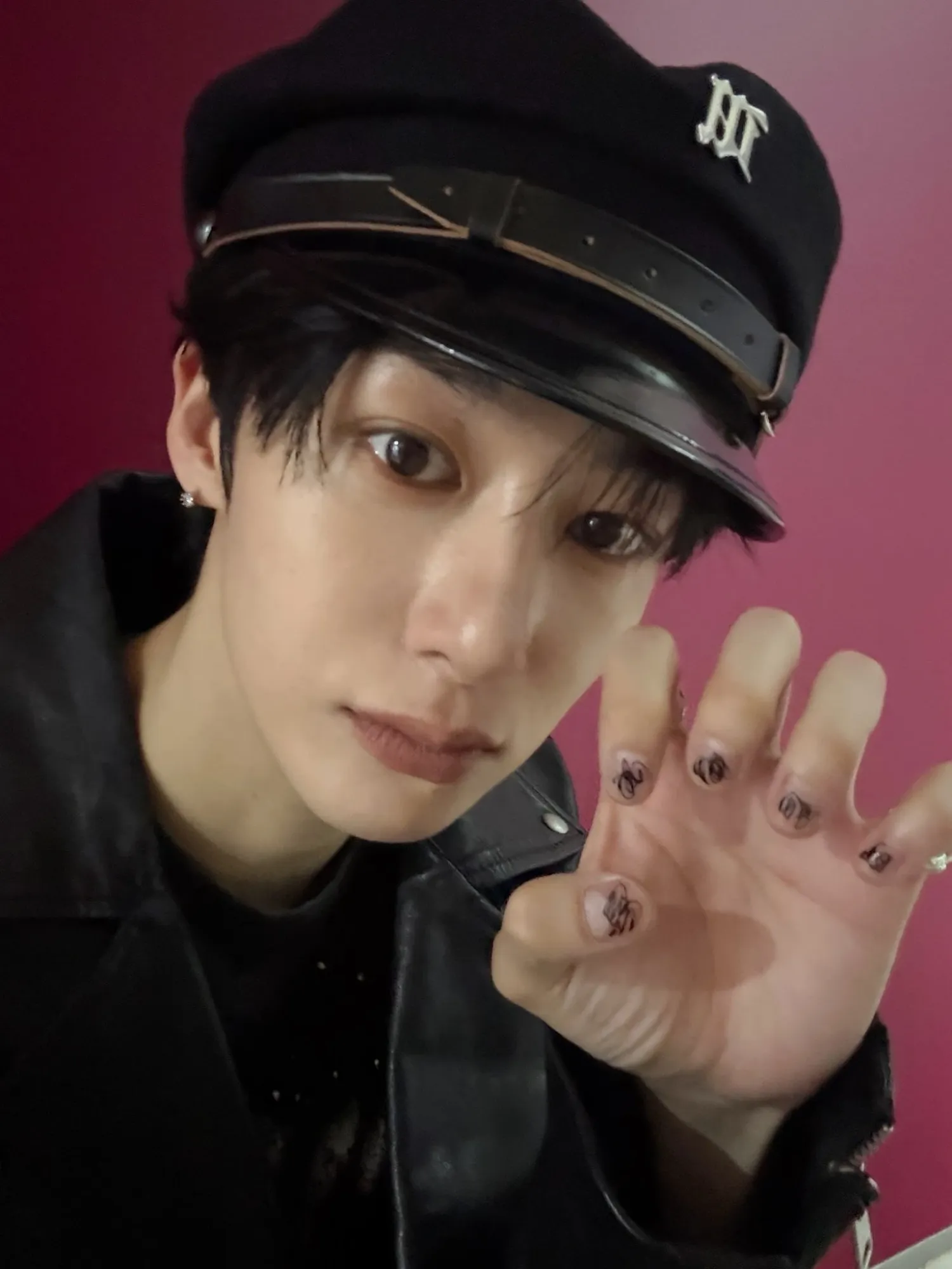 Foto aktivitas terbaru Hyungwon (MONSTA X)