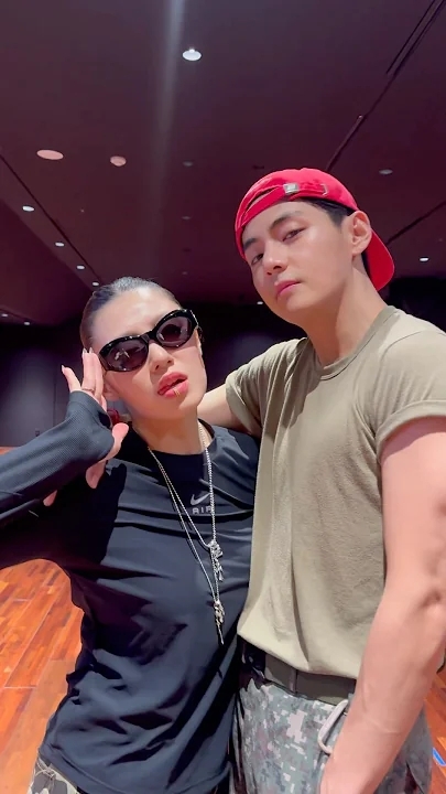 A moment captured by V (BTS)'s fan