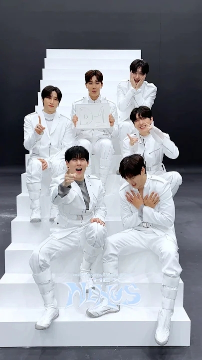 亨元 (MONSTA X)的幕后花絮