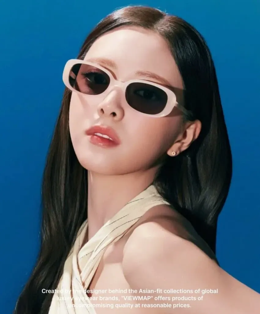 Latest photo of Yuna (ITZY)