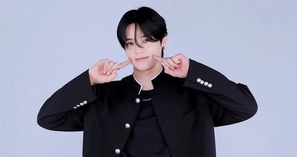 Latest photo of K (&TEAM)