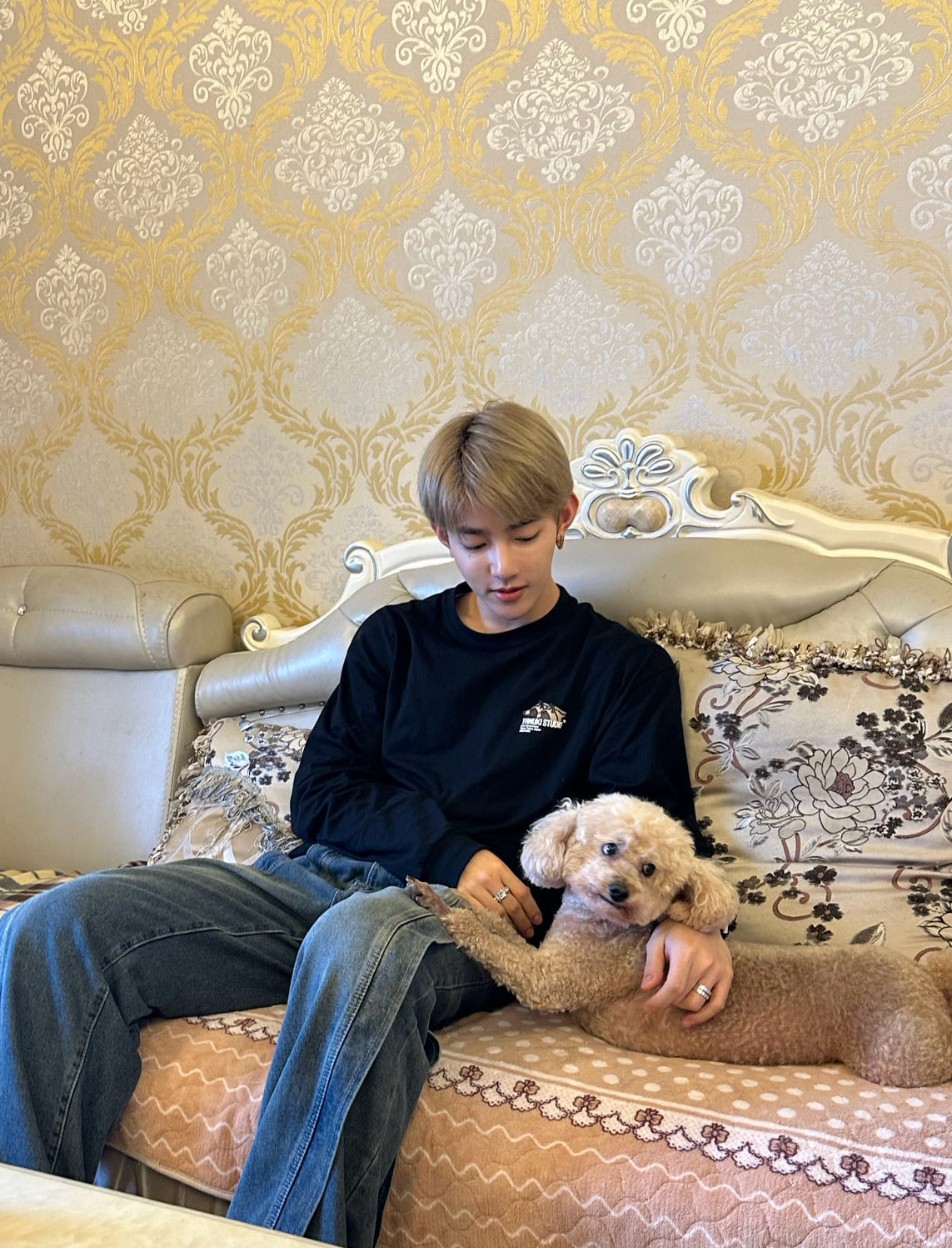 Latest photo of Zhang Hao (ZEROBASEONE)