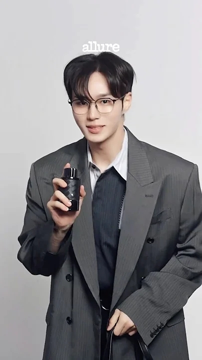 金俊抒 (ALPHA DRIVE ONE)的最新照片