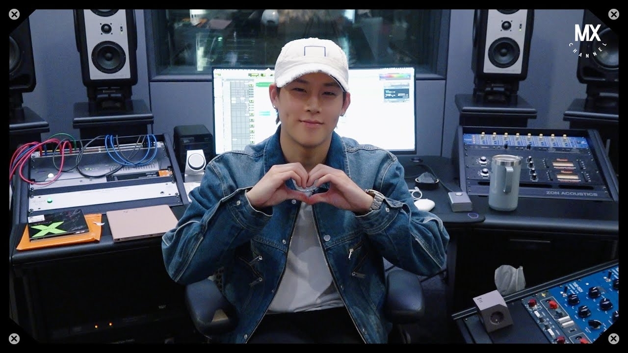 Momen yang diabadikan oleh penggemar MONSTA X