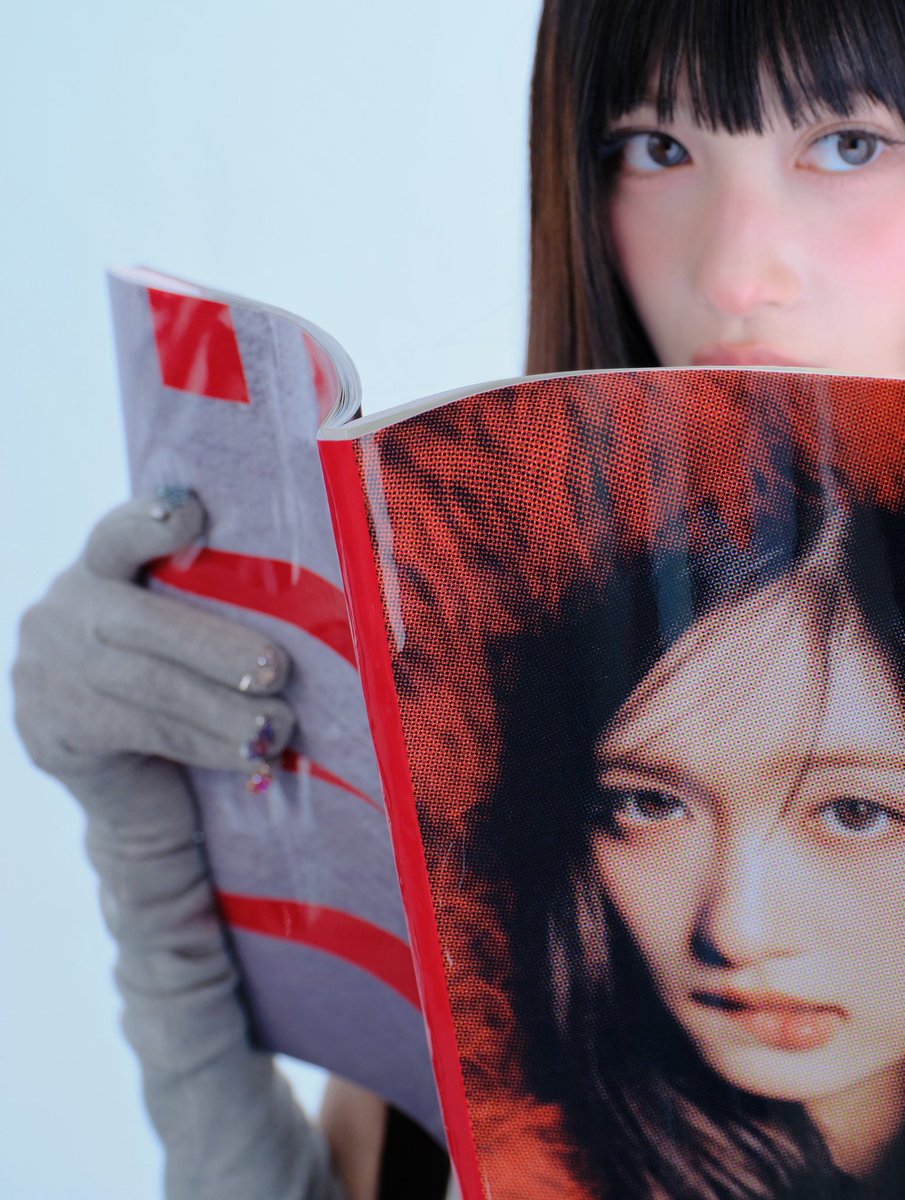 Behind-the-scenes cut of IVE