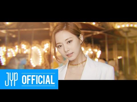 Potret di balik layar Tzuyu (TWICE)