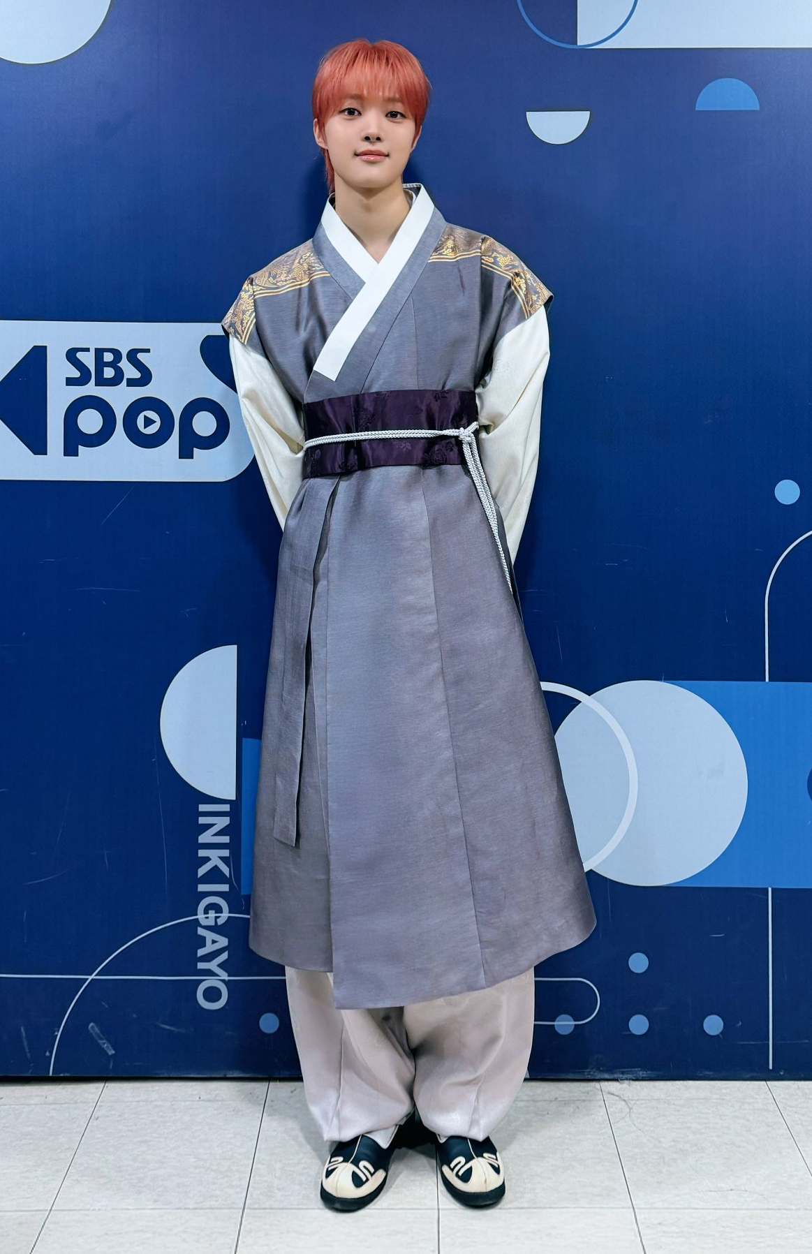 Recent activity shot of EJ (&TEAM)